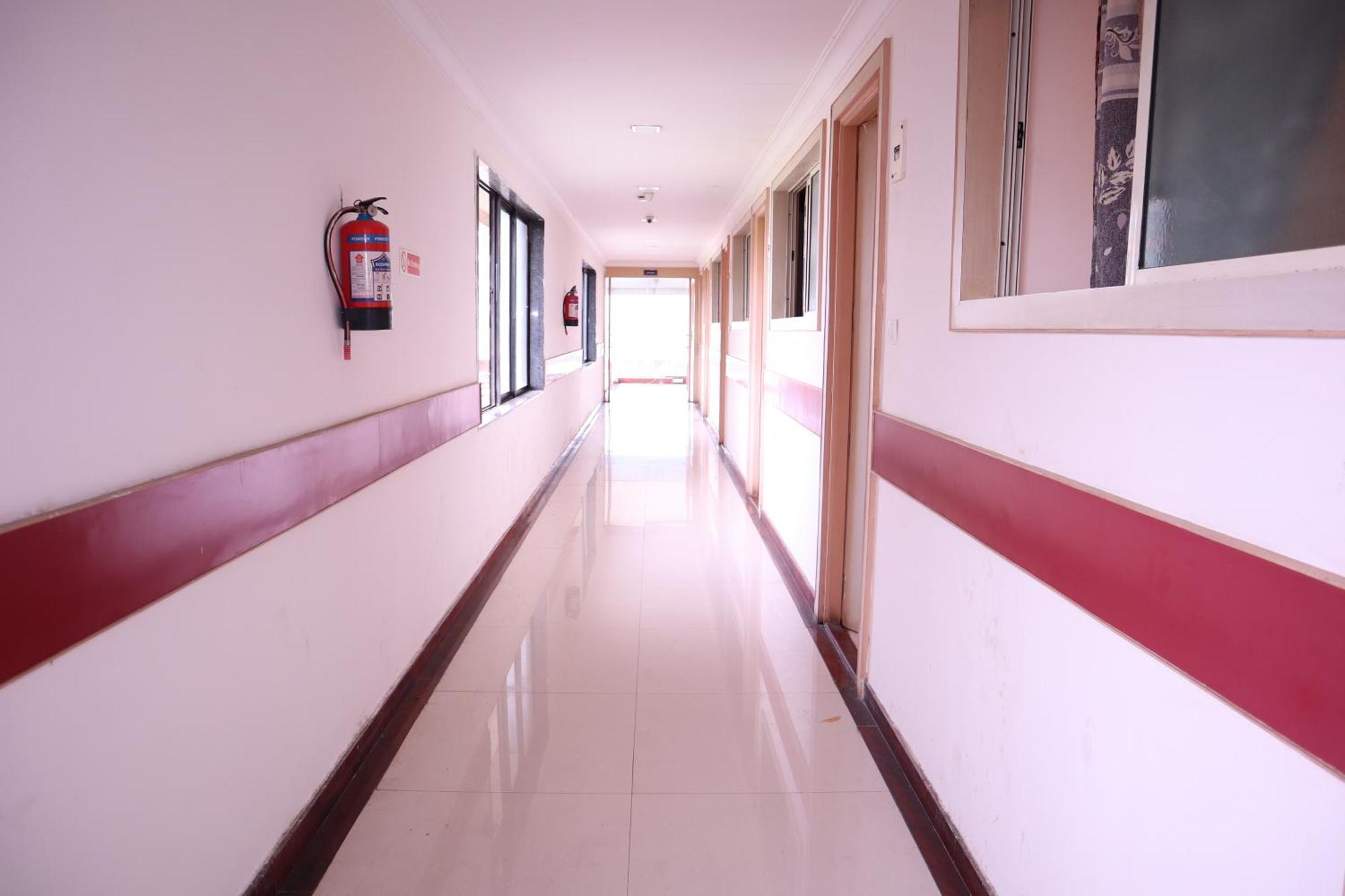 Sri Sai Ram Suites بنغالور المظهر الخارجي الصورة