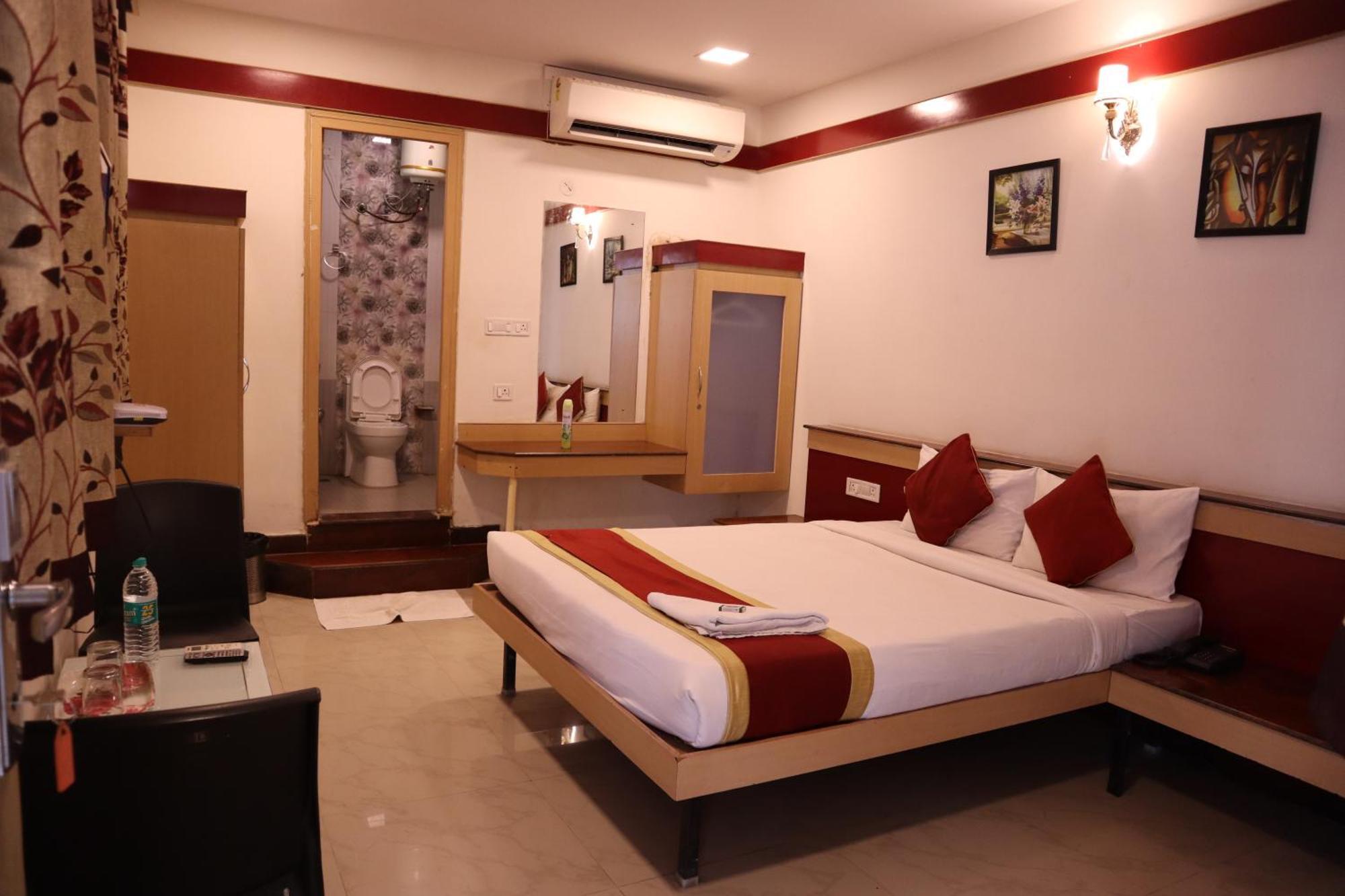Sri Sai Ram Suites بنغالور المظهر الخارجي الصورة
